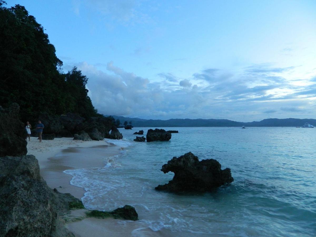 Kaiyana Boracay Beach Resort Manoc-Manoc Buitenkant foto